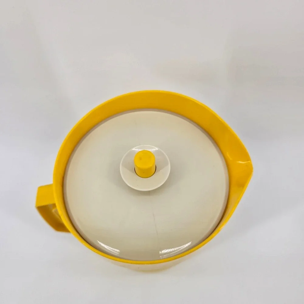 Vintage Tupperware 2 qt. Pitcher and Tumblers Set Harvest Yellow 3pc Set
